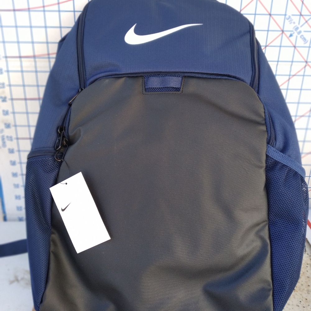Nike backpack - Picture 4 of 4